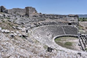 Read more about the article The History of the Ancient Greek City of Smyrna